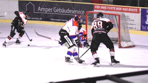 Philipp Birk - hier in der Saison 2023/2024 im Eisstadion der Amperoase