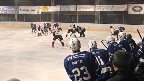 Mit 7:3 unterlag der EVF am Sonntag (21.12.25) beim ERC Lechbruck