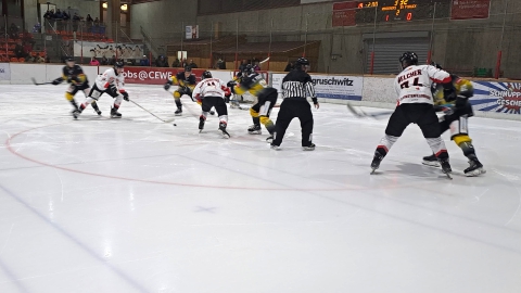 Archivbild: Der EVF bei einem Derby in Germering